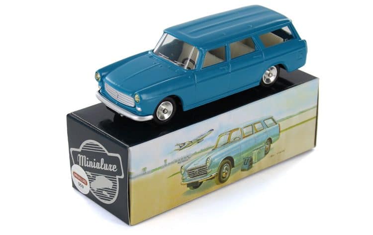 Peugeot 404 Break Réf 28_2